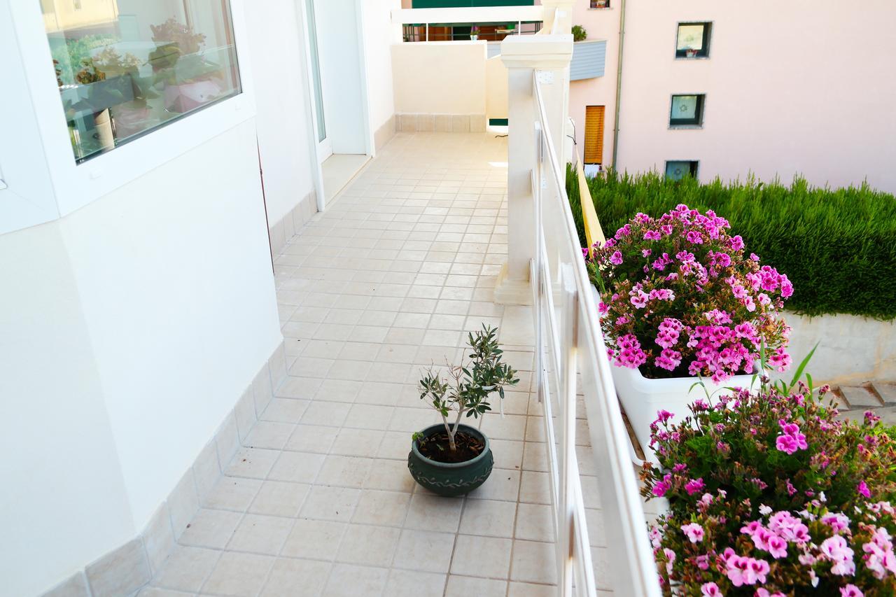Bed and Breakfast Ermes Avola Exterior foto